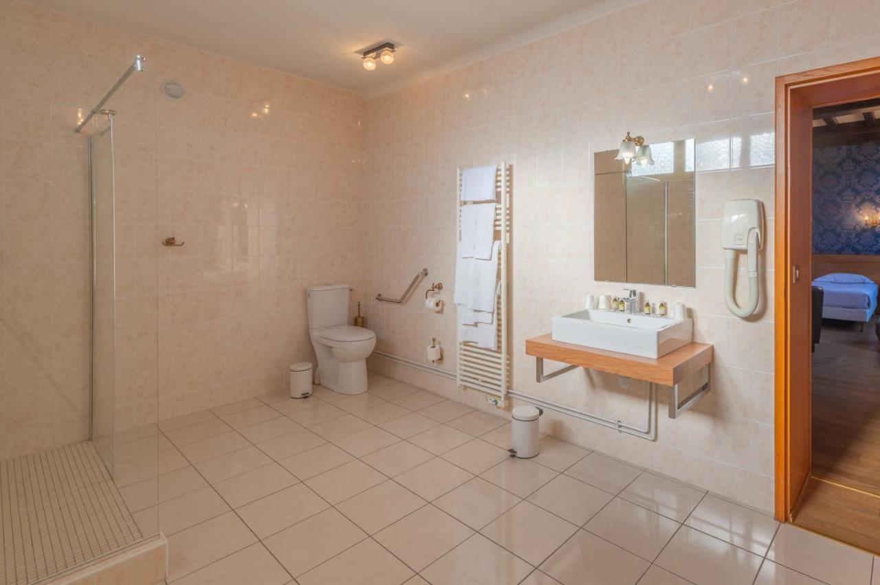 Hotel De La Cloche 3*