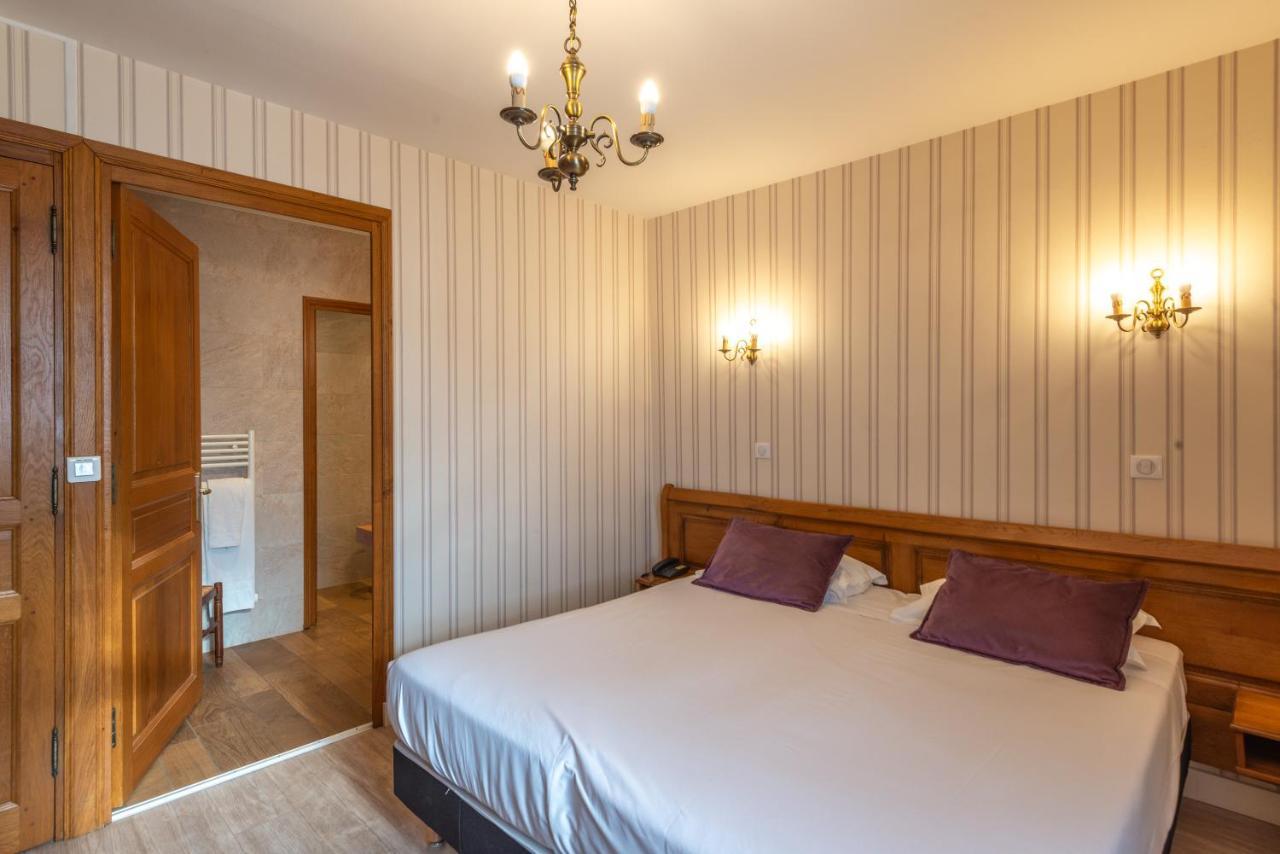 De La Cloche Hotel Beaune (Cote d'Or)