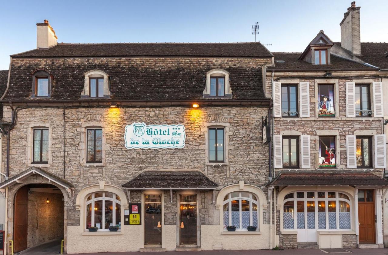 De La Cloche Hotel 3*