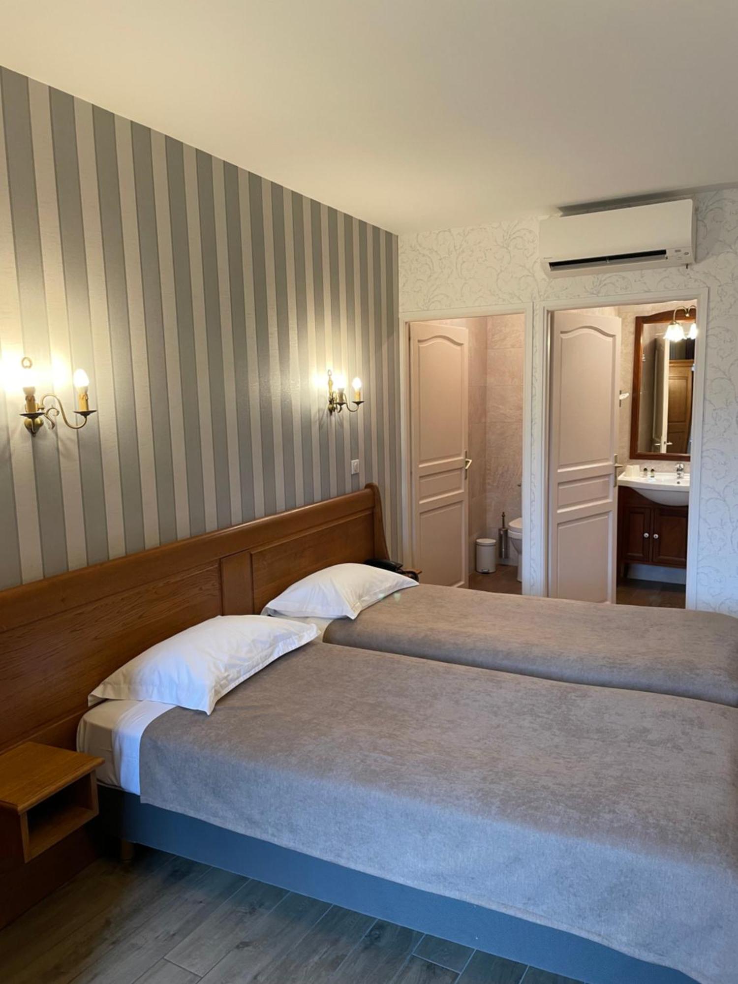 Hotel De La Cloche Beaune (Cote d'Or)