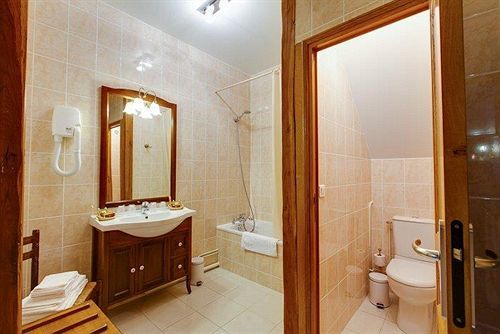 Hotel De La Cloche Beaune (Cote d'Or)